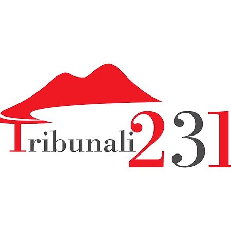Tribunali231 Napoli Esterno foto